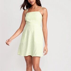 NWT Old Navy Fit & Flare Tie-Strap Floral Mini Dress for Women Large